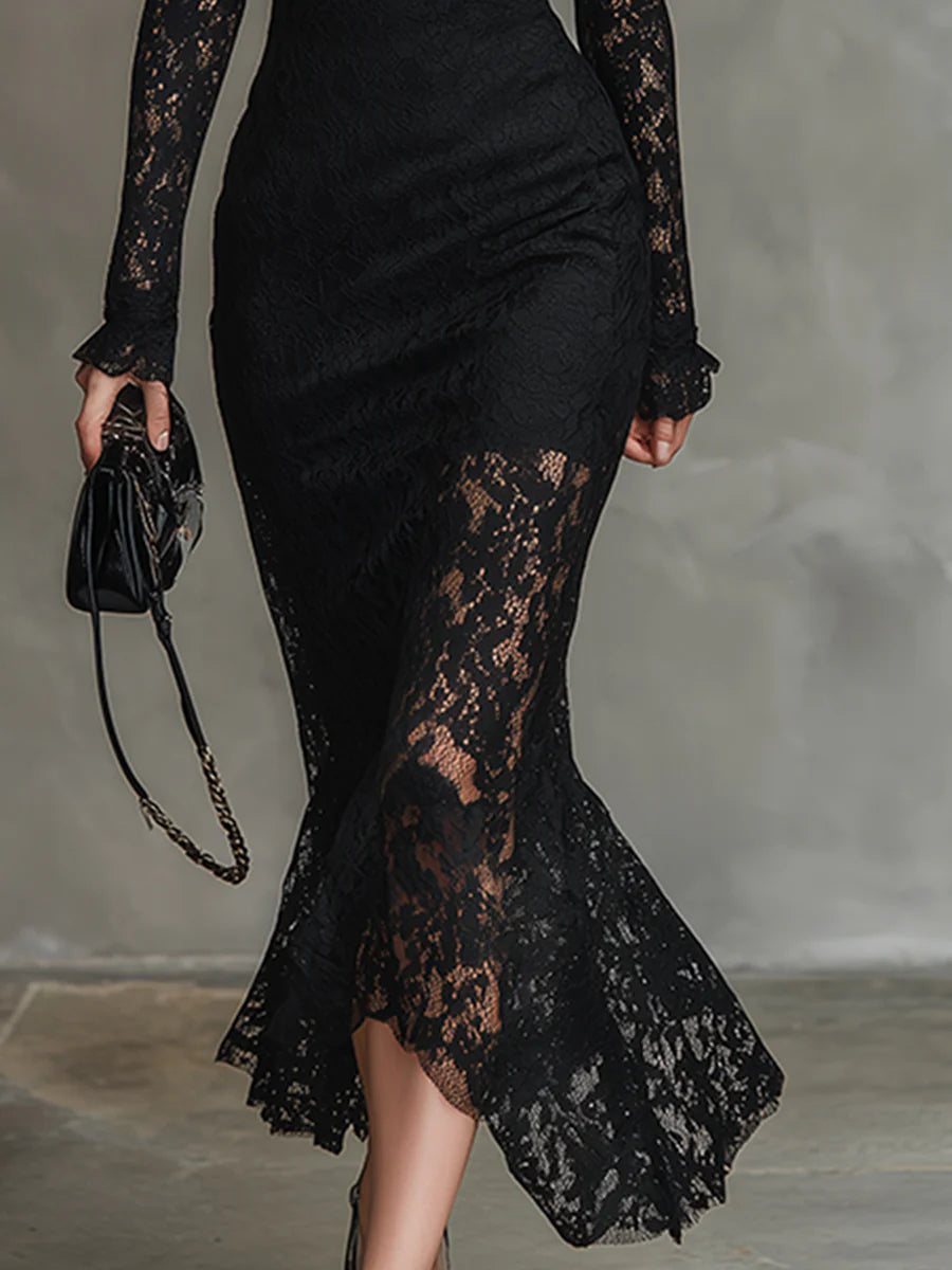 Amanda – Sophisticated Black Lace Maxi Gown