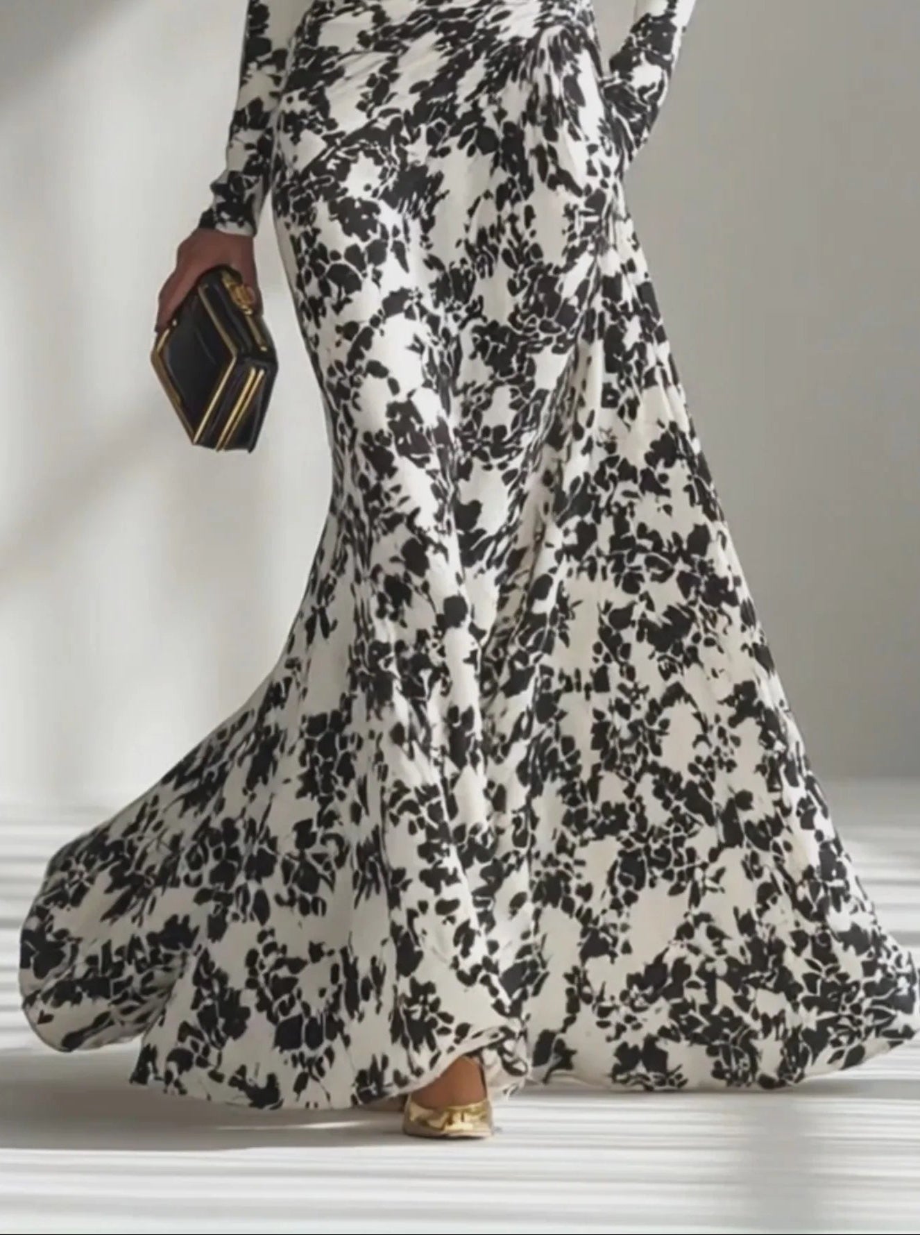 Elara – Monochrome Wrap Dress