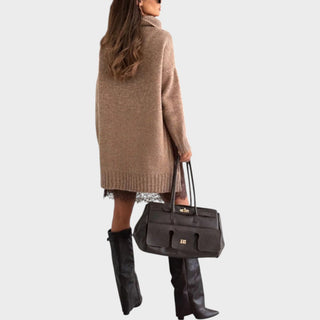 Bonnie – Oversized Knit Dress with Lace Accents