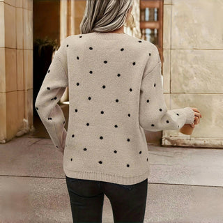 Niva - Knitted Sweater with Polka Dot Design