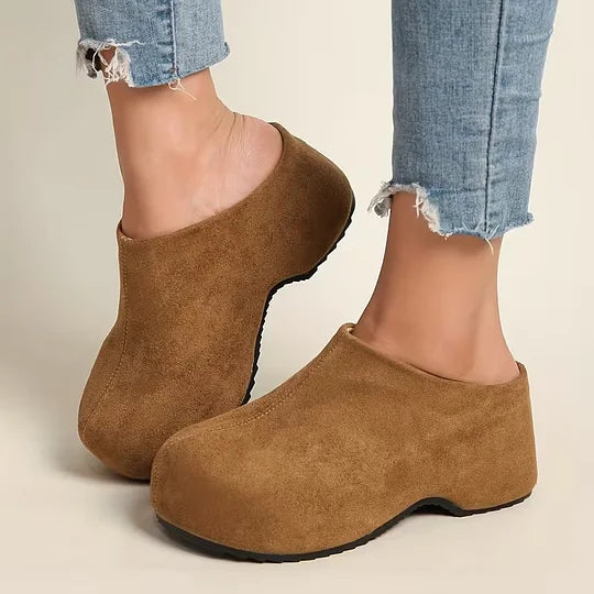 Fallon – Ultra-Lightweight Comfort Slip-On Mules