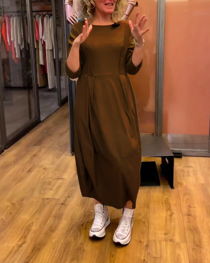 Jessica - Sophisticated Round Neck Dress