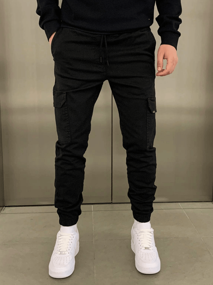 William – Trendy and Functional Cargo Joggers