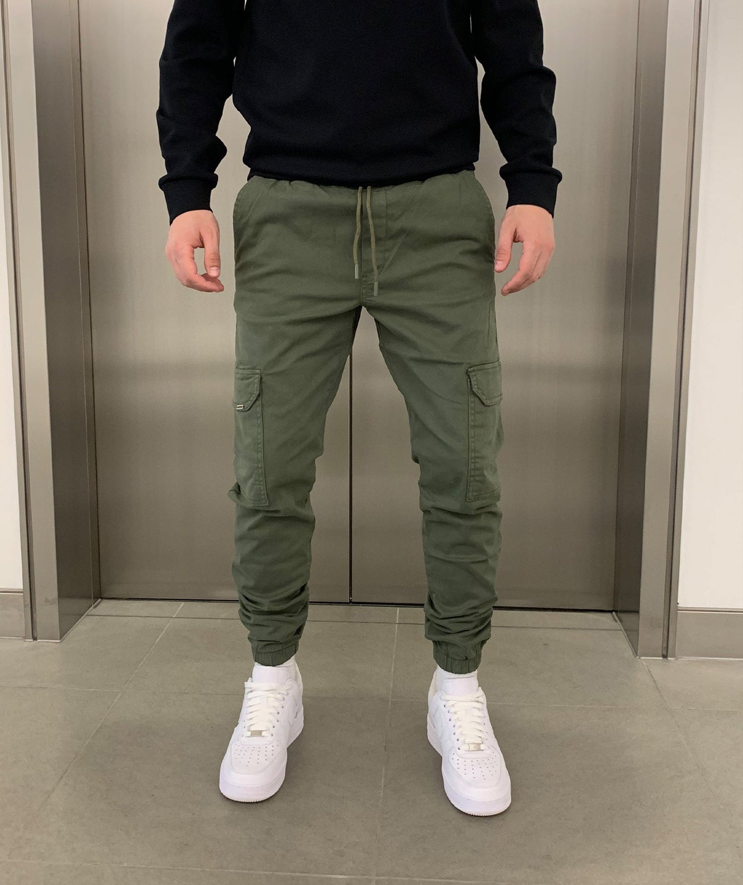 Crispin – Cargo Pants with Jogger Cut