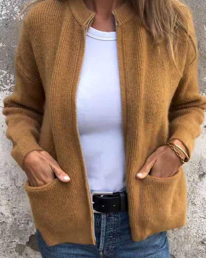 Beatrice – Chic Autumn Cardigan