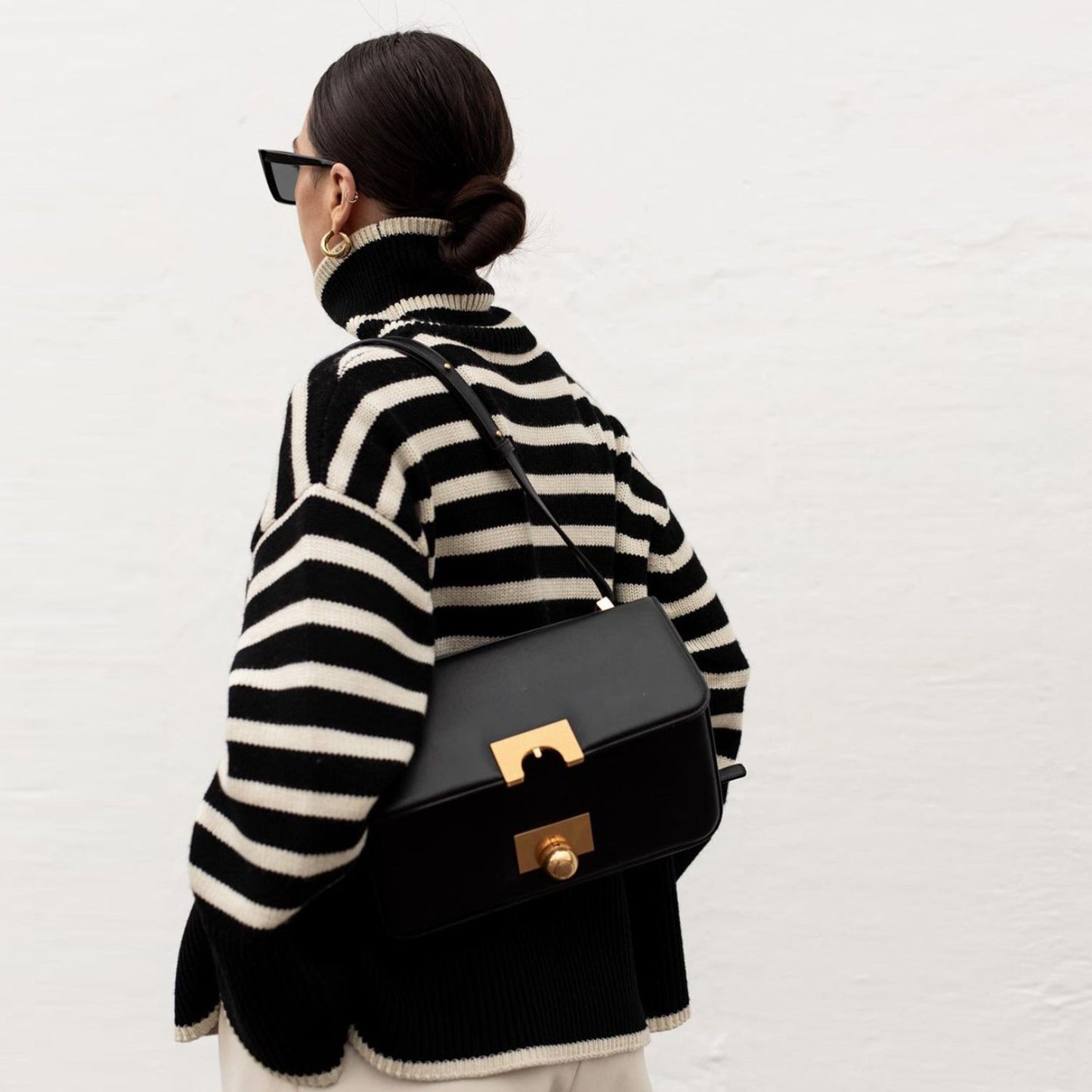 Calla – Stylish Striped Casual Knit Sweater