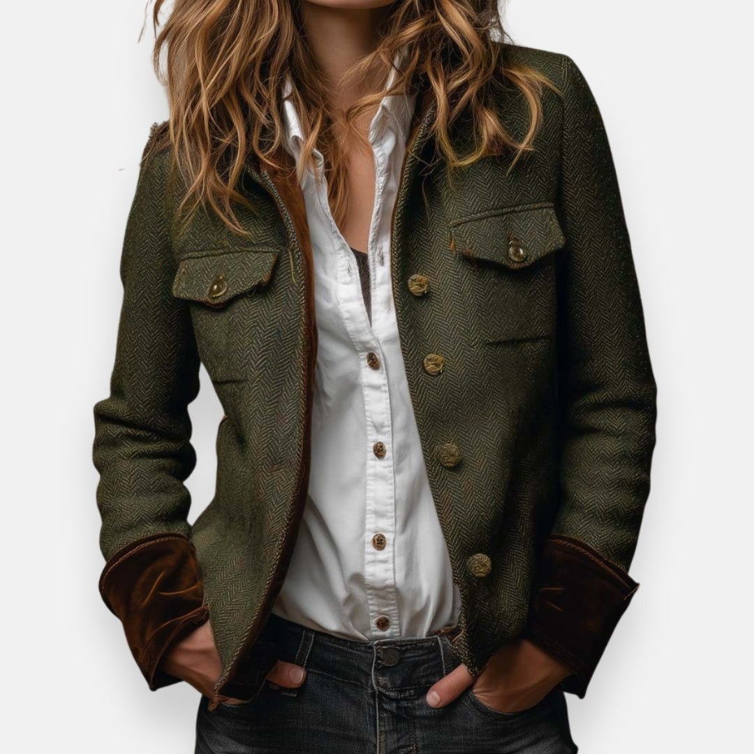 Elspeth – Chic Tweed Jacket Featuring Luxurious Velvet Accents