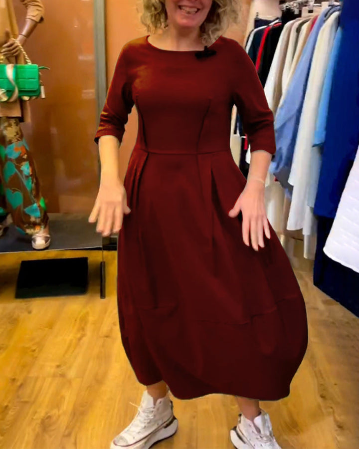 Jessica - Sophisticated Round Neck Dress