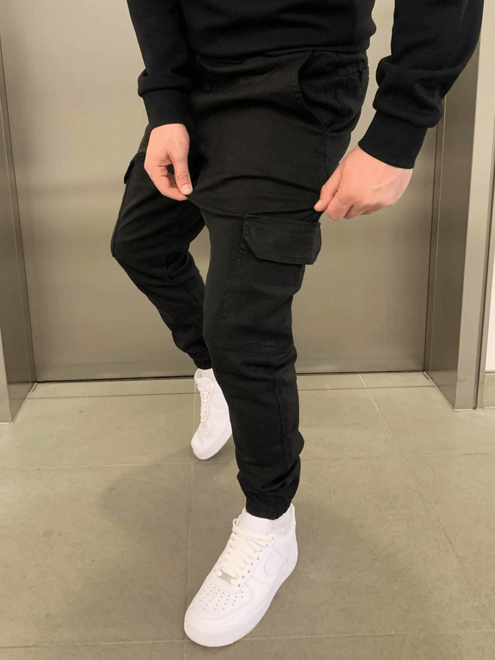 William – Trendy and Functional Cargo Joggers