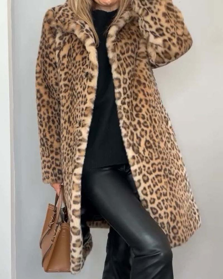 Chantelle - Sophisticated Leopard Print Coat
