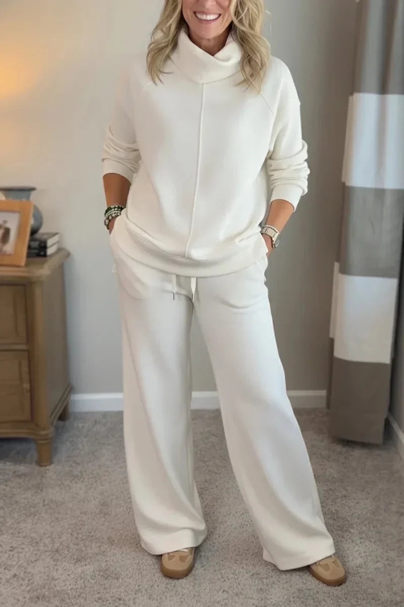 Quinn – Relaxed Turtleneck Two-Piece Ensemble