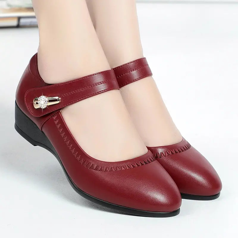 Marigold – Stylish Vegan Mid-Heel Footwear