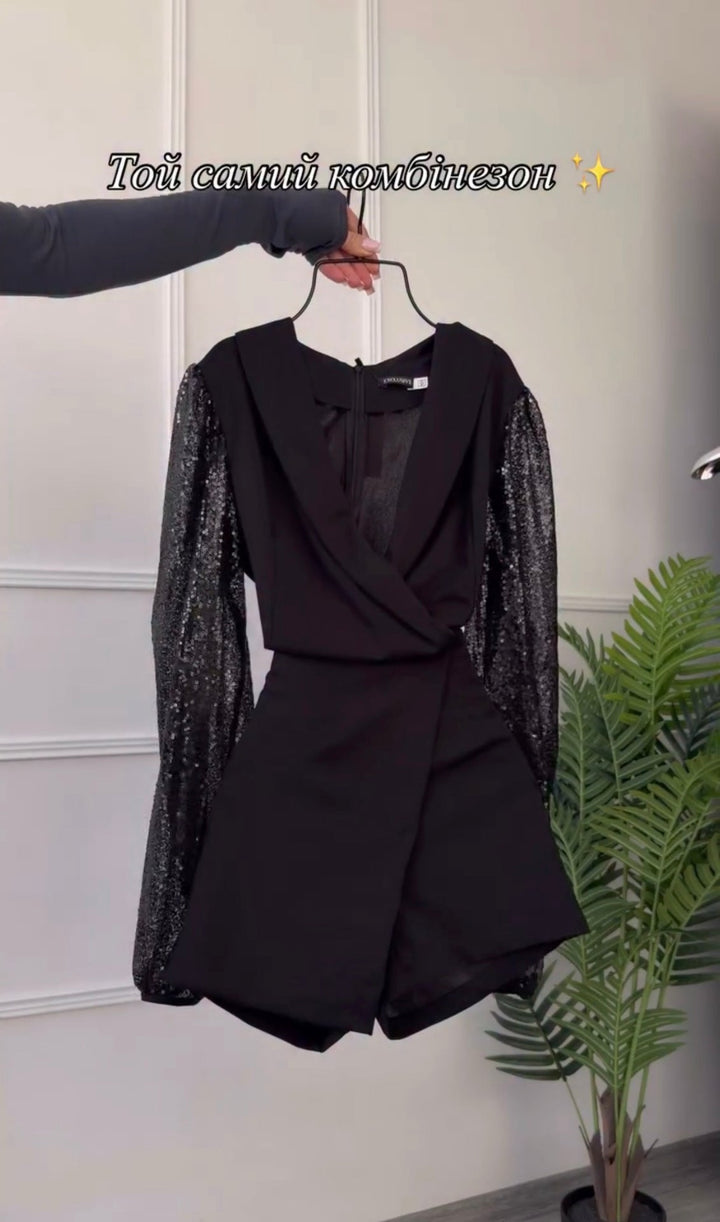 Araminta – Chic Black Jumpsuit