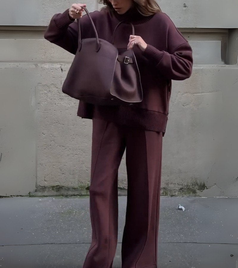 Helen – Stylish Two-Piece Ensemble