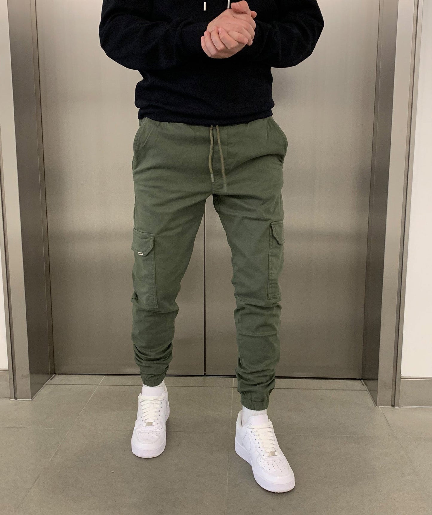 Crispin – Cargo Pants with Jogger Cut