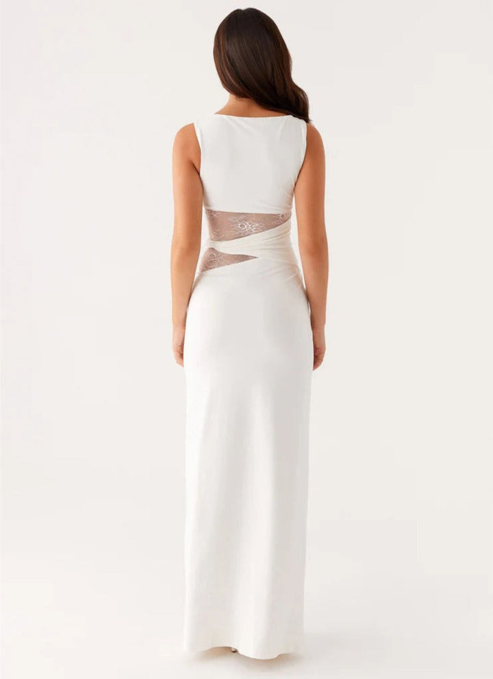Eliana – Elegant Maxi Dress with Flattering Silhouette, Subtle Cutouts, and Delicate Lacing