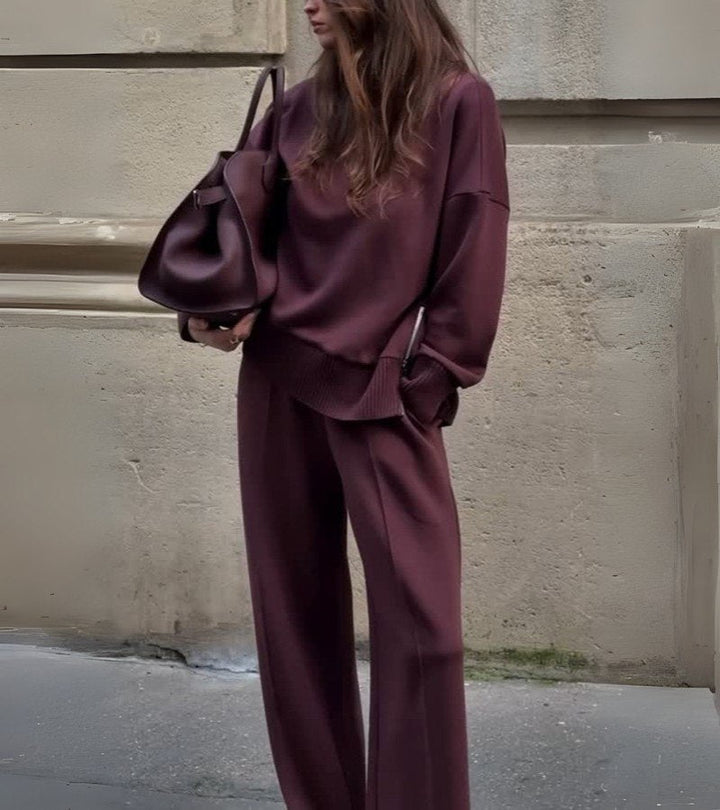 Helen – Stylish Two-Piece Ensemble