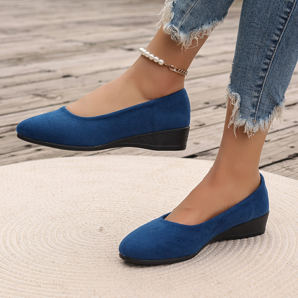Imelda – Cozy Wedge-Heel Ballet Flats