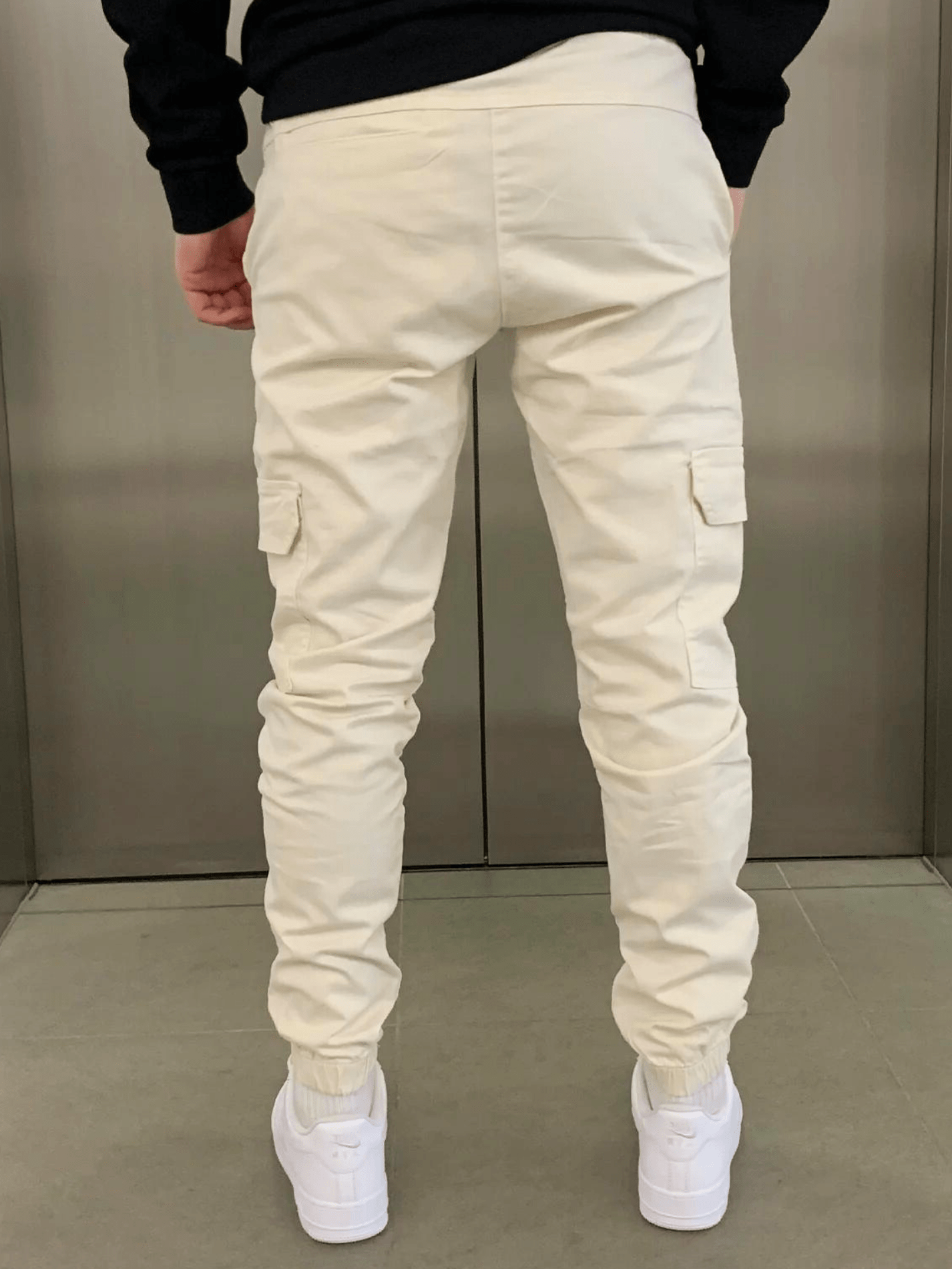 William – Trendy and Functional Cargo Joggers