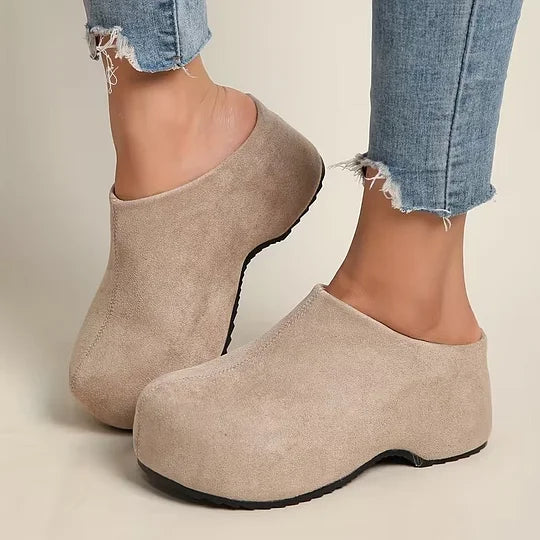 Fallon – Ultra-Lightweight Comfort Slip-On Mules