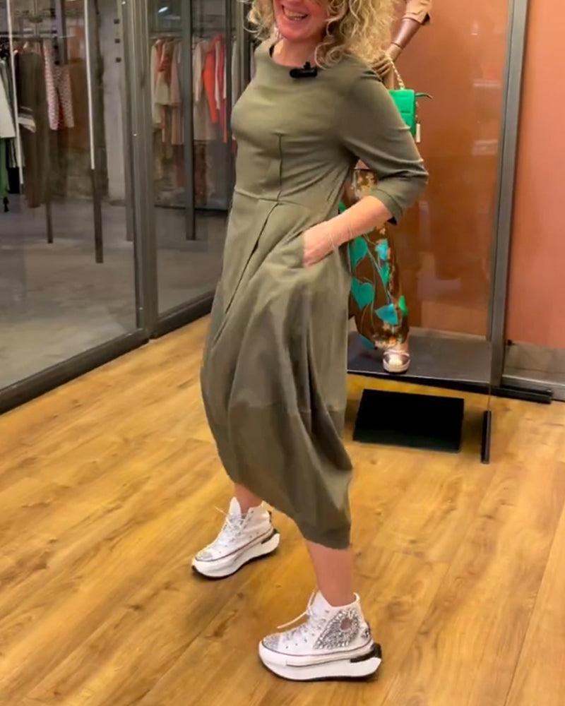 Jessica - Sophisticated Round Neck Dress