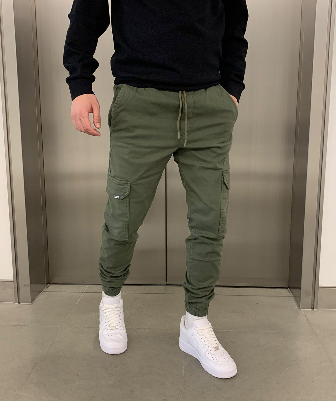 Crispin – Cargo Pants with Jogger Cut