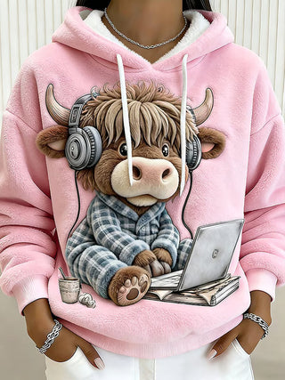 Maisie – Comfy Highland Cow Hoodie