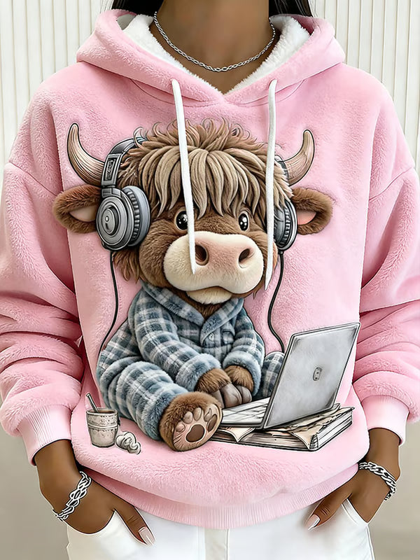 Maisie – Comfy Highland Cow Hoodie