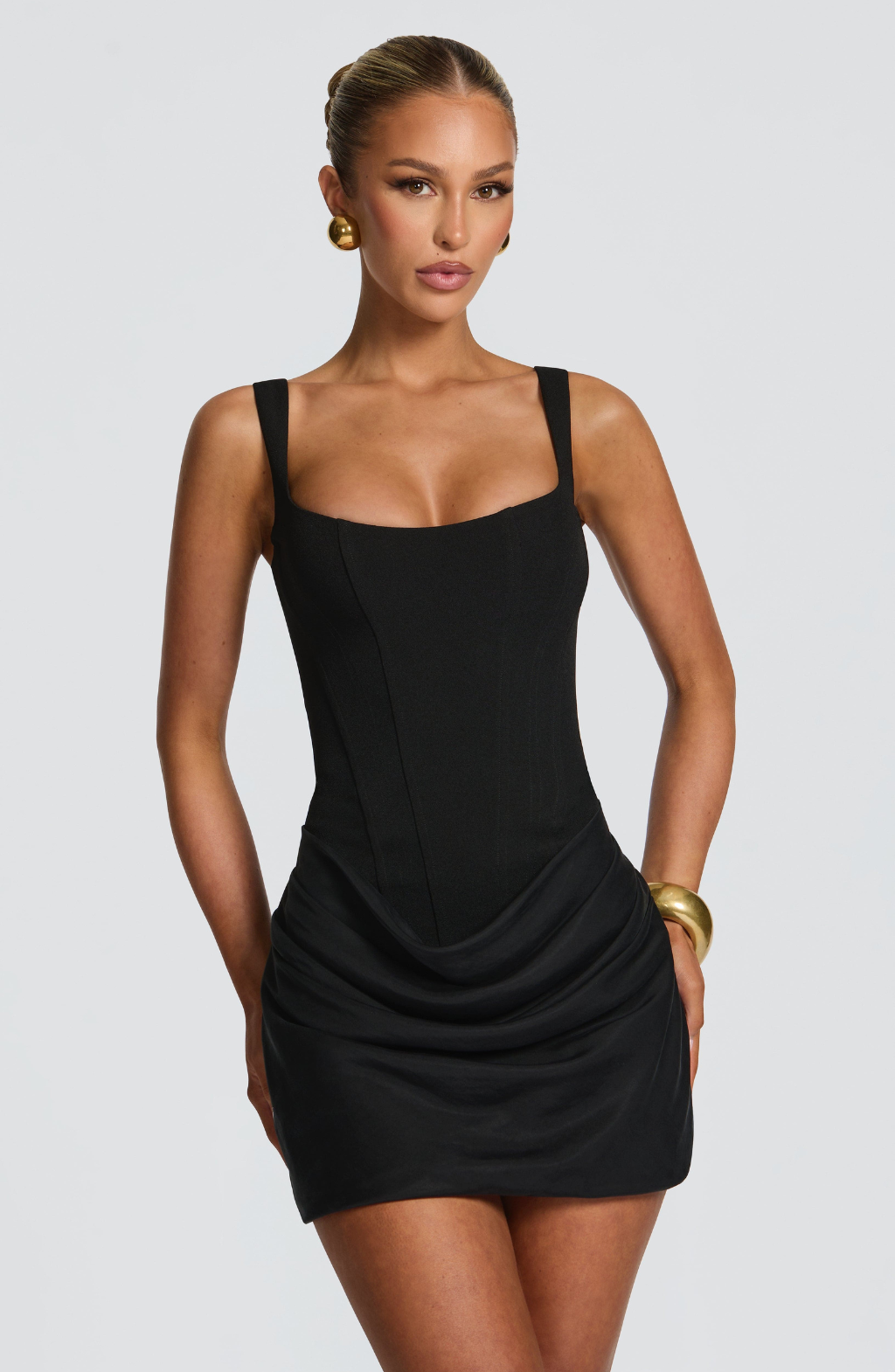 Lucia – Form-Fitting Hourglass Mini Dress