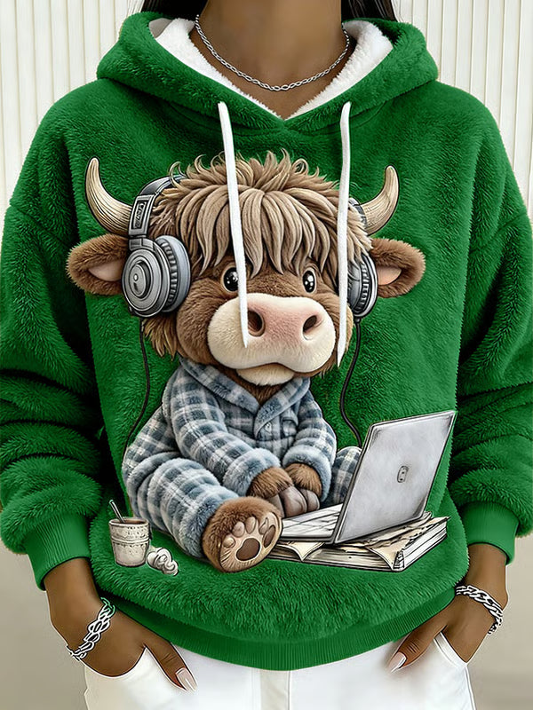 Maisie – Comfy Highland Cow Hoodie