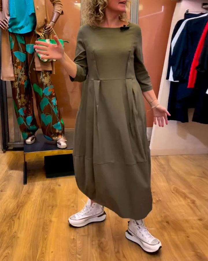 Jessica - Sophisticated Round Neck Dress