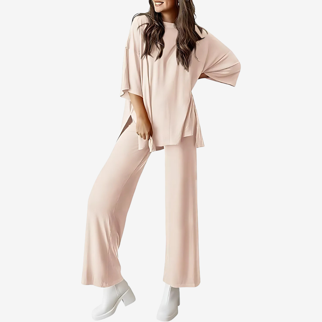 Nellie – Soft & Cozy Two-Piece Loungewear Set