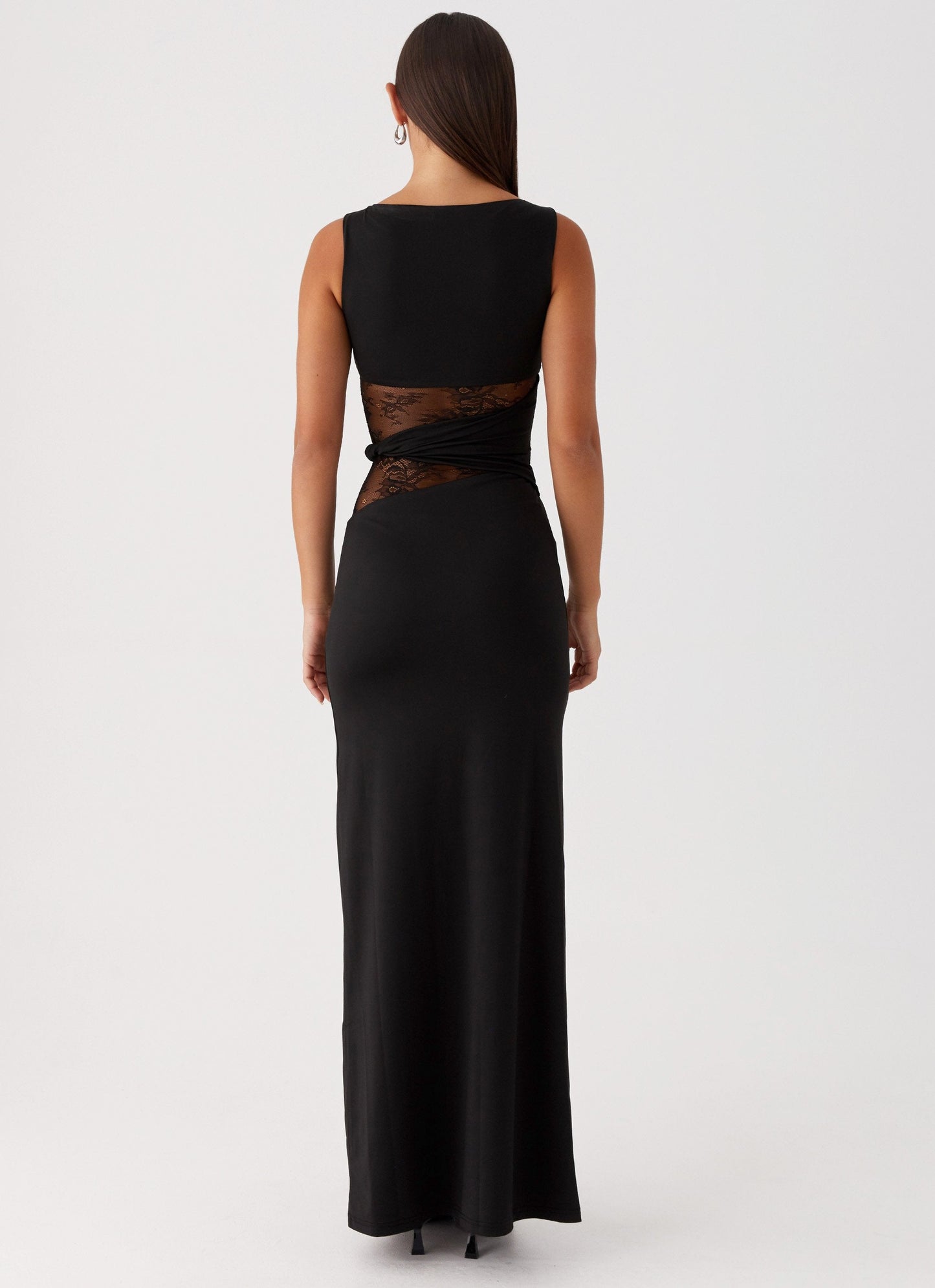 Eliana – Elegant Maxi Dress with Flattering Silhouette, Subtle Cutouts, and Delicate Lacing