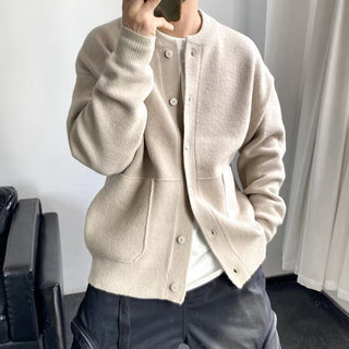 Dario | Cozy and Chic Sweater