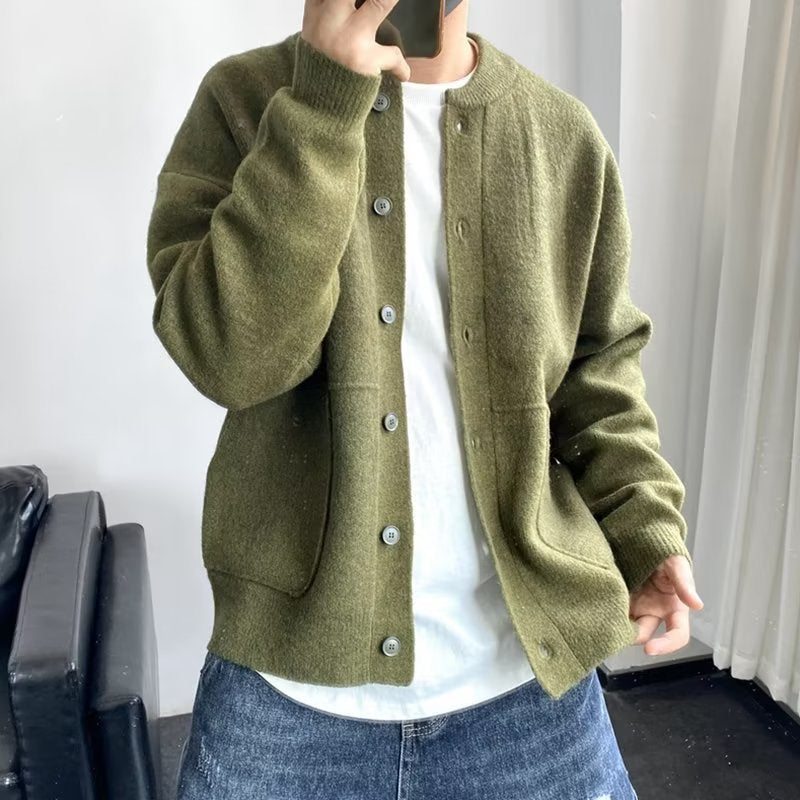 Dario | Cozy and Chic Sweater