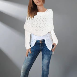 Alice – Chic and Lightweight Winter Shawl