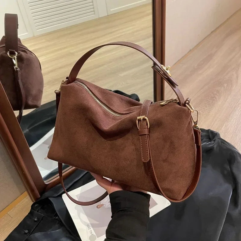 Minimalist Shoulder Bag