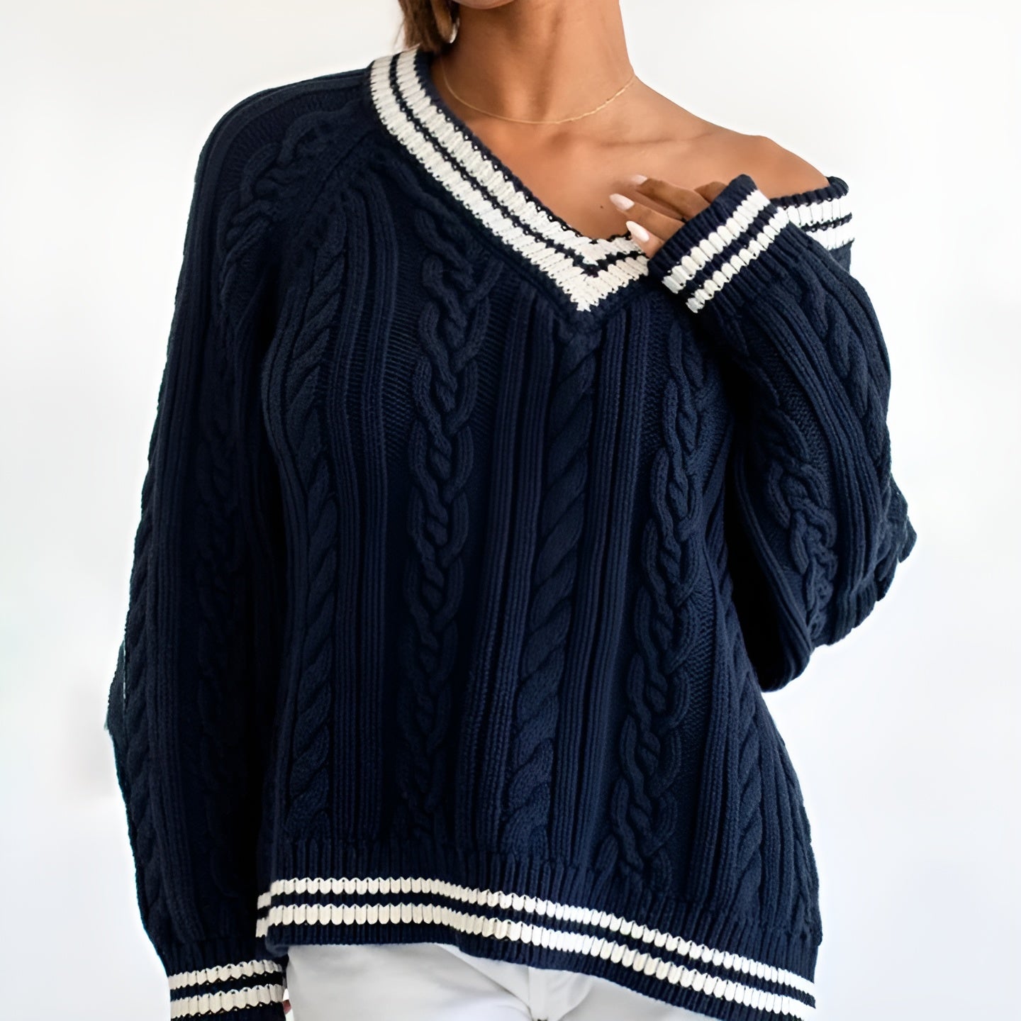 Riley - Cozy Cable Knit Sweater