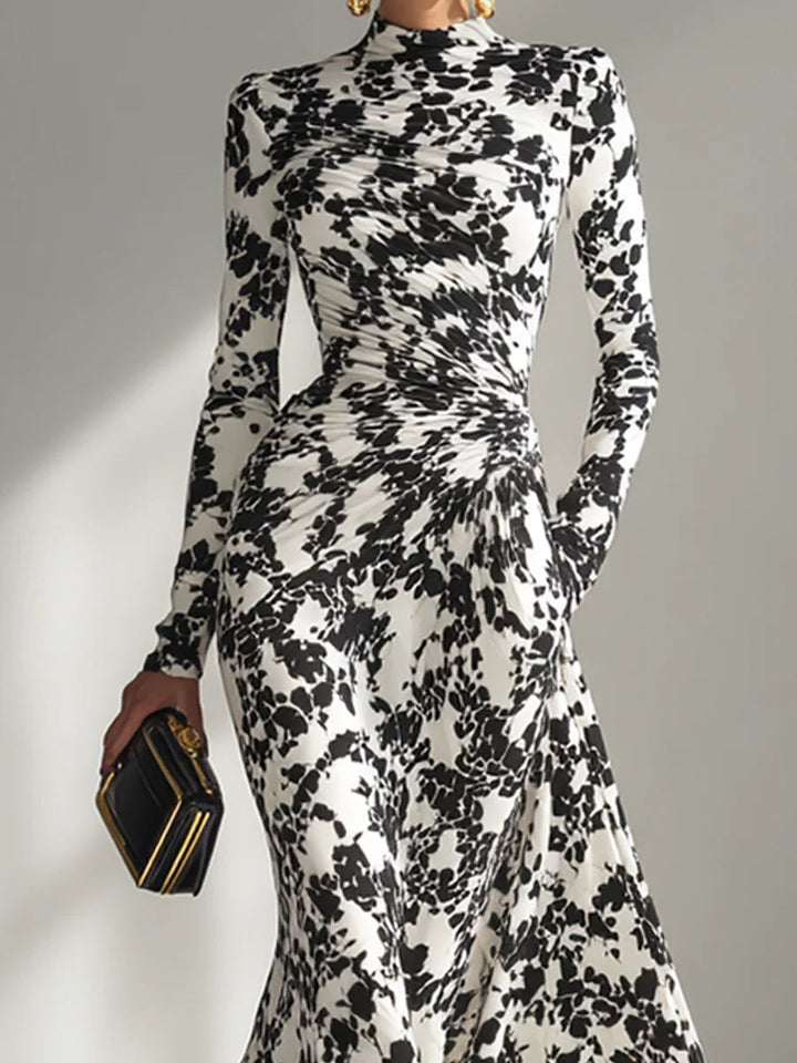 Elara – Monochrome Wrap Dress
