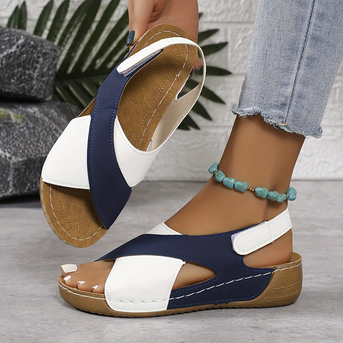 Laura™ | Luxuriously Comfortable Orthopedic Sandals