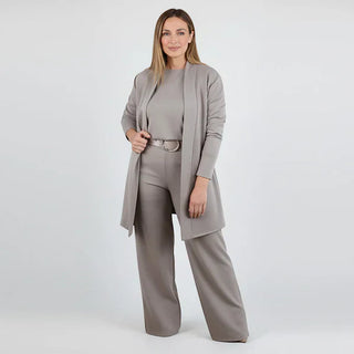 Lucy – Chic 3-Piece Stretch Ensemble