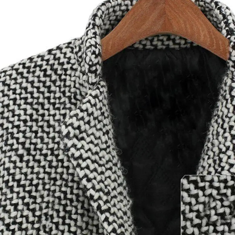 Zahra – Chic Winter Overcoat