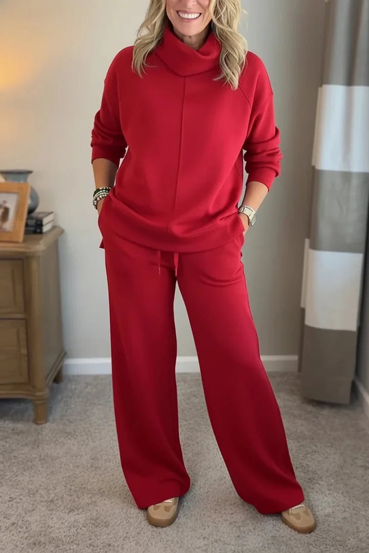 Quinn – Relaxed Turtleneck Two-Piece Ensemble
