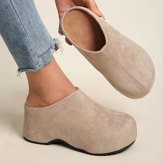 Fallon – Ultra-Lightweight Comfort Slip-On Mules