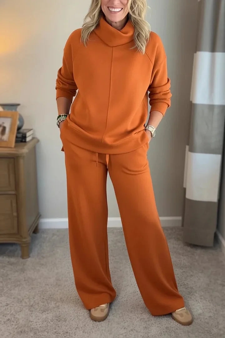 Quinn – Relaxed Turtleneck Two-Piece Ensemble