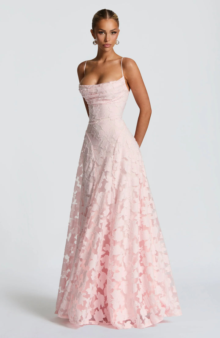 Calliope – Elegant Maxi Dress with Flowing Silhouette