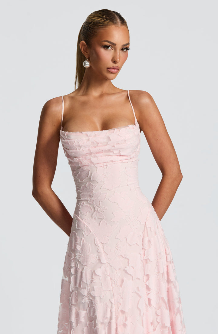 Calliope – Elegant Maxi Dress with Flowing Silhouette