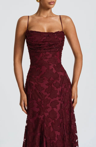 Calliope – Elegant Maxi Dress with Flowing Silhouette