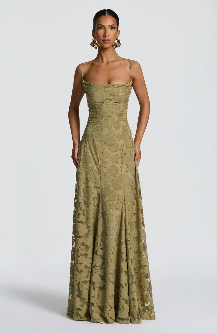 Calliope – Elegant Maxi Dress with Flowing Silhouette