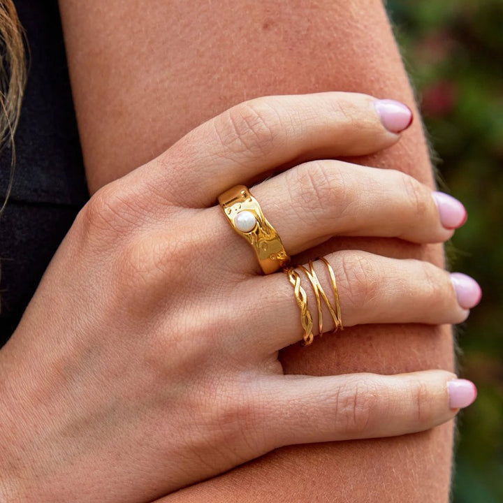 Infinity Gold Twist Ring
